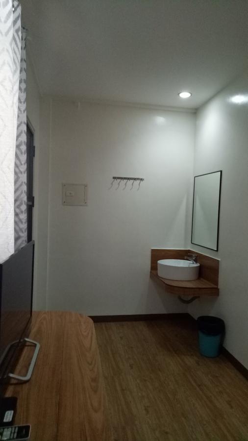 אלמינוס Northwood Hotel מראה חיצוני תמונה